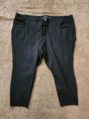 torrid Black Ankle Stretch Jeggings